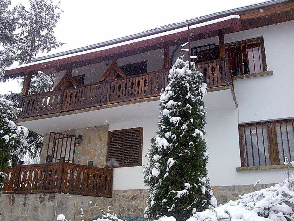 Виллы House Kapinovski Monastery Velchevo